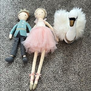 Mon Ami prince and ballerina set with cake bake shop swan